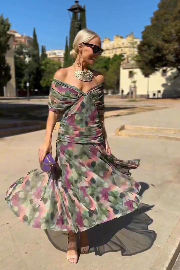 Elegant V-neck Fantasy Party Maxi Dress