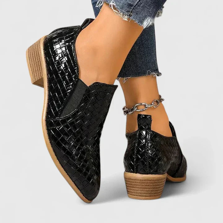 VIOLEANRA – ORTHOPEDIC SHOES